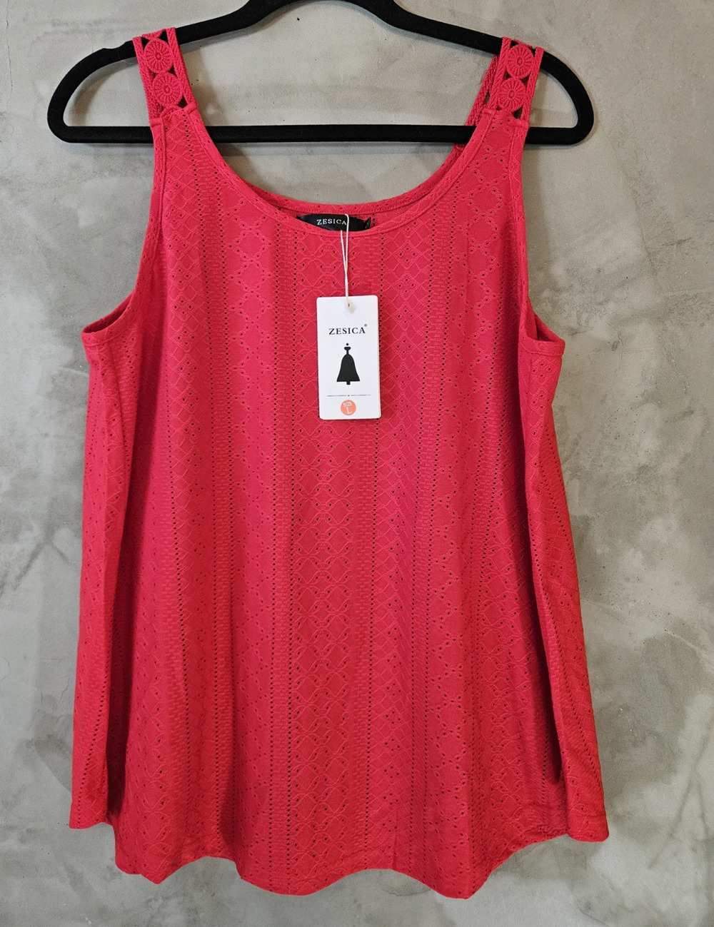 ZESICA Size L Red Eyelet Scoop Neck Sleeveless Breathable Tank